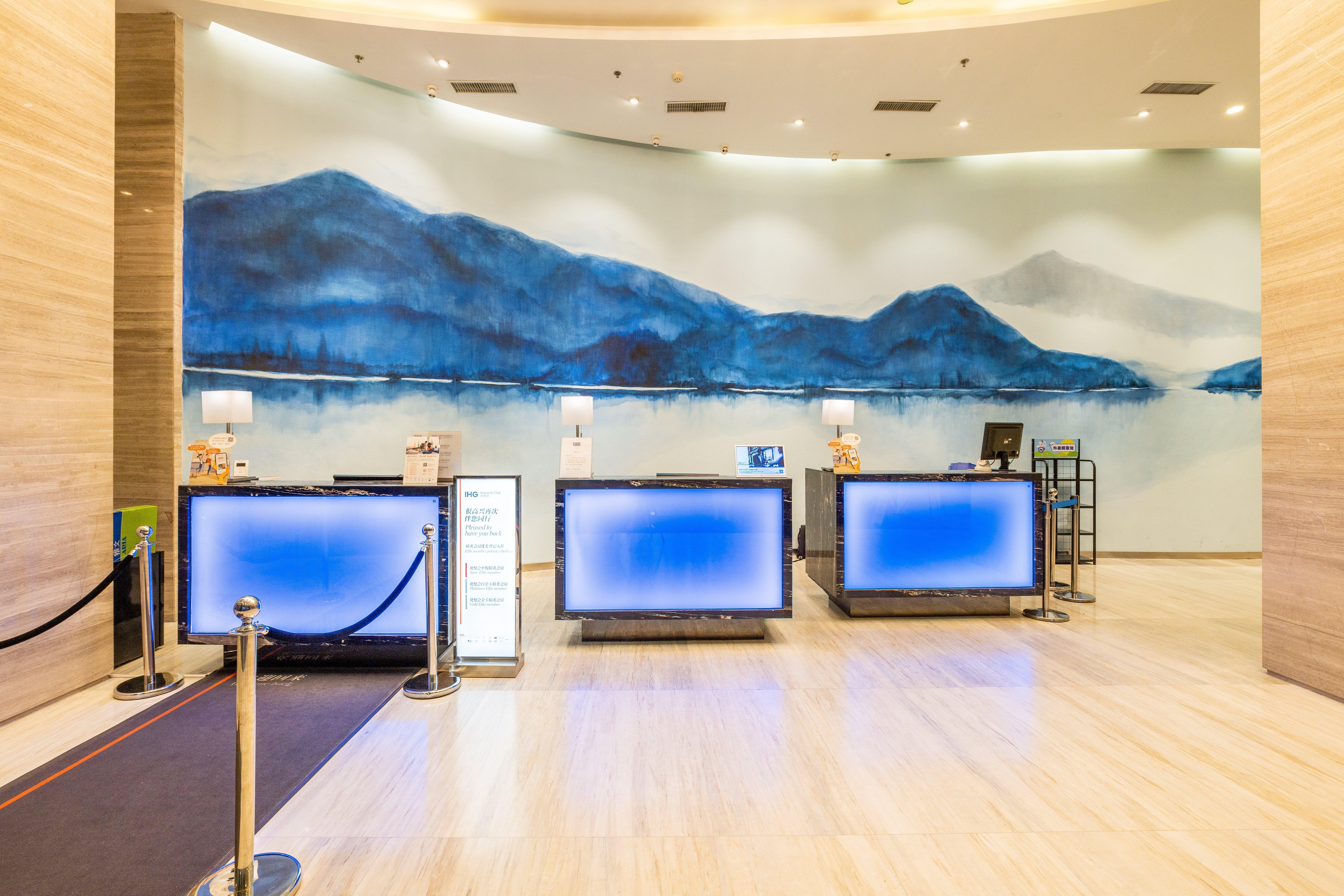 Holiday Inn Express Anshan Downtown By Ihg Экстерьер фото