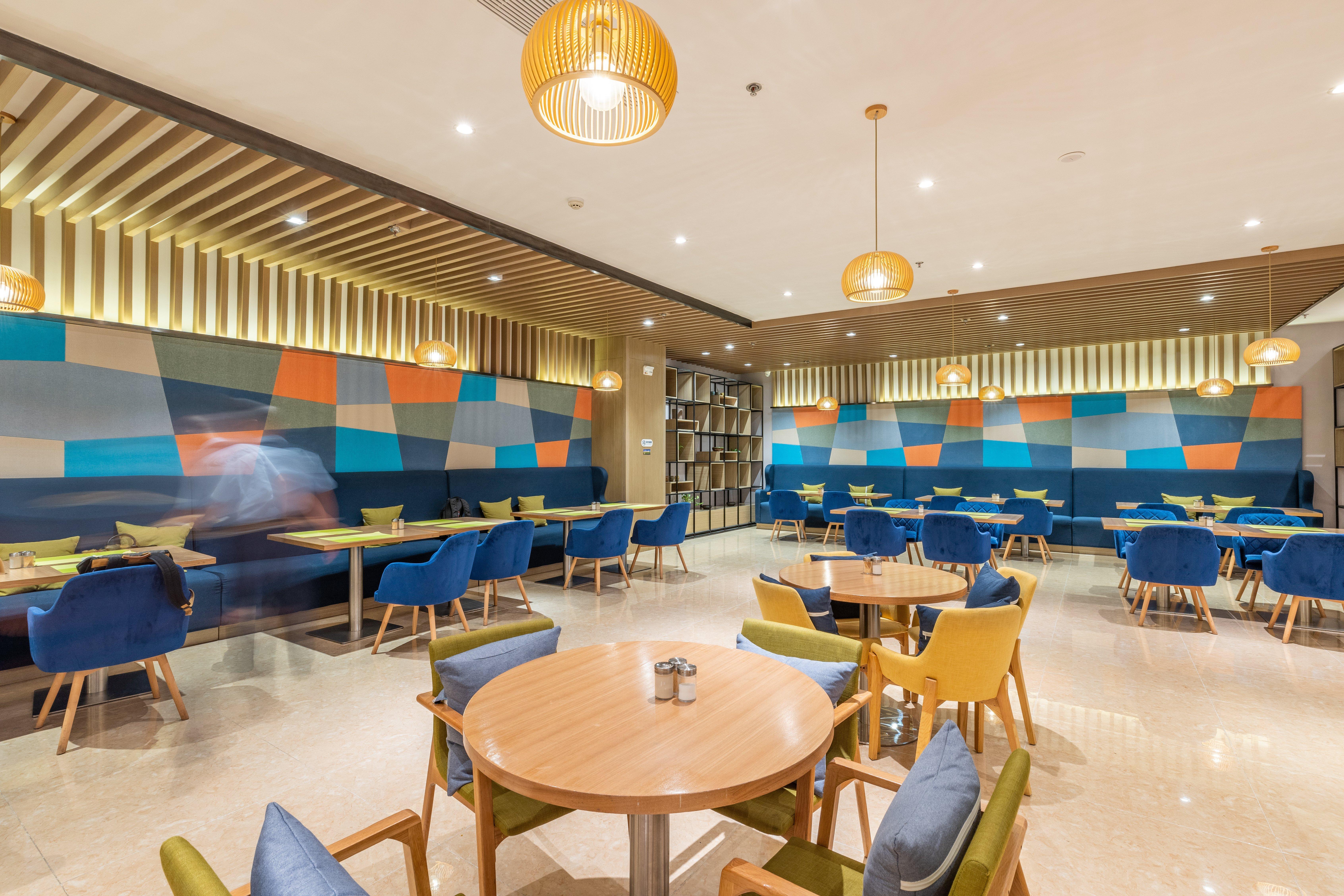 Holiday Inn Express Anshan Downtown By Ihg Экстерьер фото